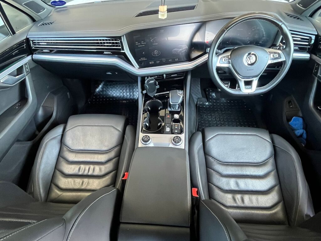 VOLKSWAGEN TOUAREG TOUAREG 3.0 TDI V6 EXECUTIVE - 6