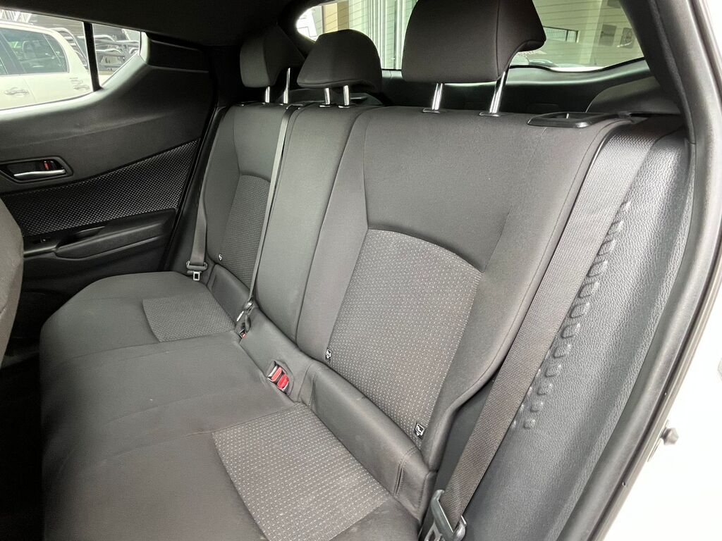 TOYOTA C-HR C-HR 1.2T PLUS CVT