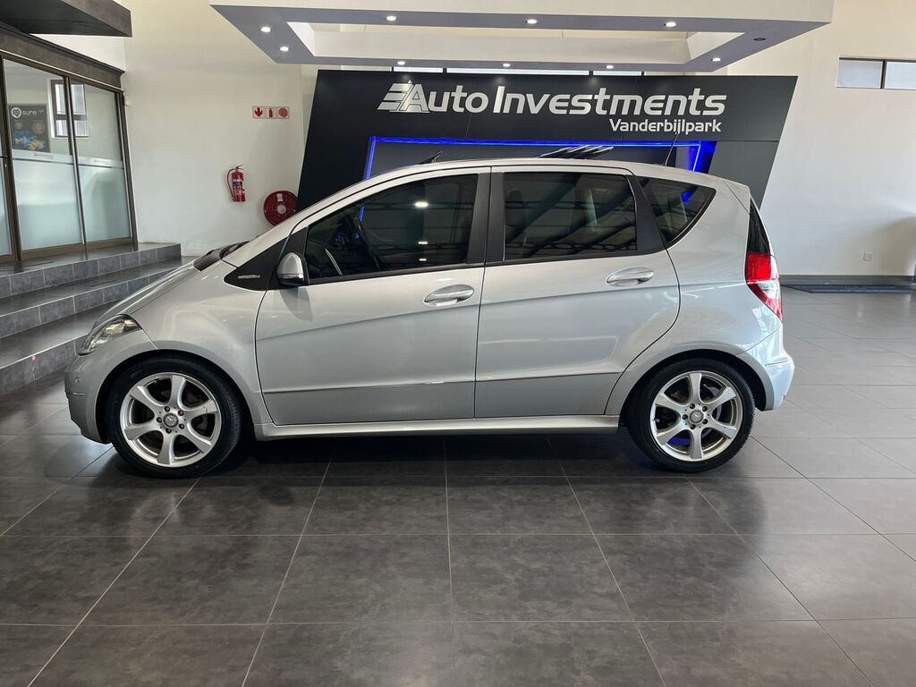 MERCEDES-BENZ A CLASS A 180 AVANTGARDE A/T - 18