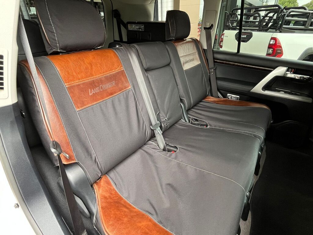 TOYOTA LAND CRUISER LANDCRUISER 200 V8 4.5D VX A/T