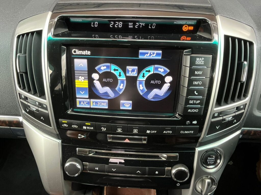 TOYOTA LAND CRUISER LANDCRUISER 200 V8 4.5D VX A/T