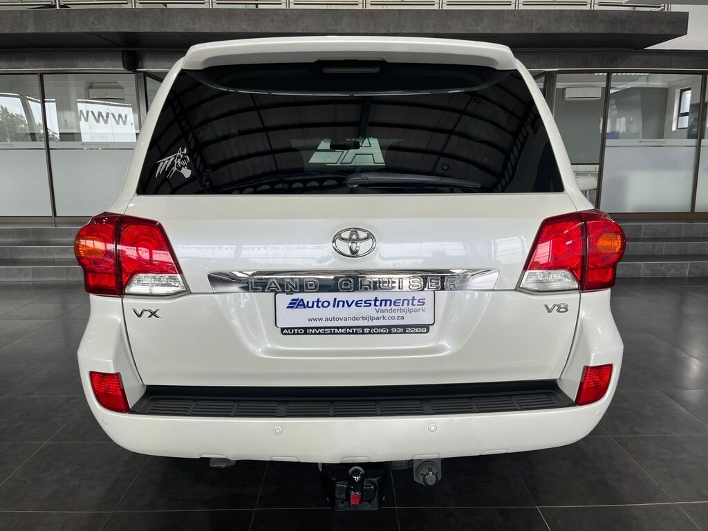 TOYOTA LAND CRUISER LANDCRUISER 200 V8 4.5D VX A/T