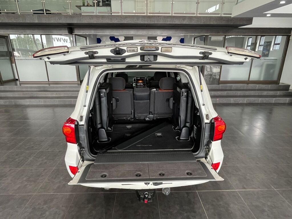 TOYOTA LAND CRUISER LANDCRUISER 200 V8 4.5D VX A/T