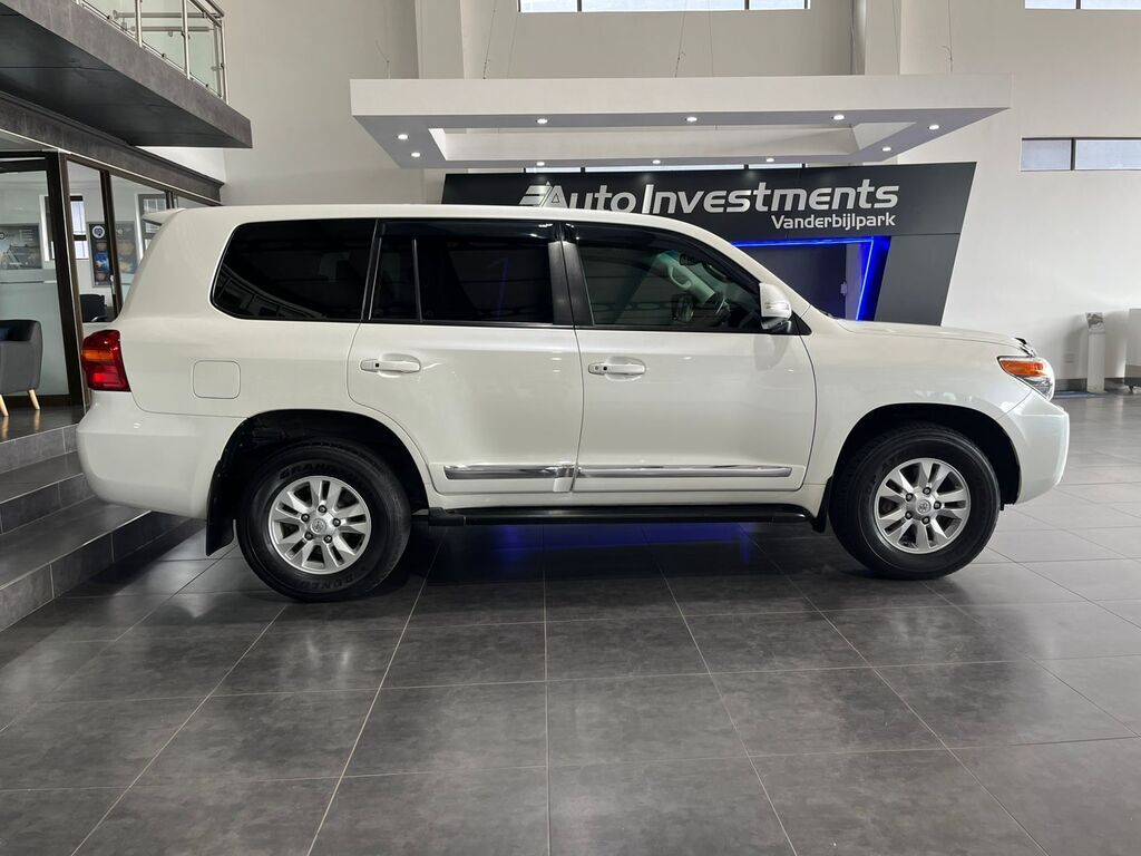 TOYOTA LAND CRUISER LANDCRUISER 200 V8 4.5D VX A/T