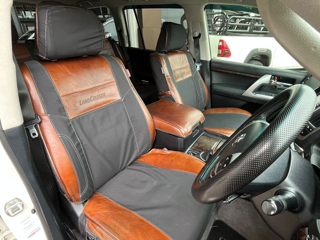 TOYOTA LAND CRUISER LANDCRUISER 200 V8 4.5D VX A/T