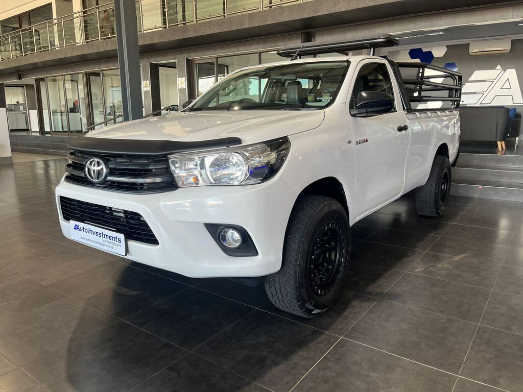 TOYOTA HILUX HILUX 2.4 GD-6 SR 4X4 P/U S/C - 2