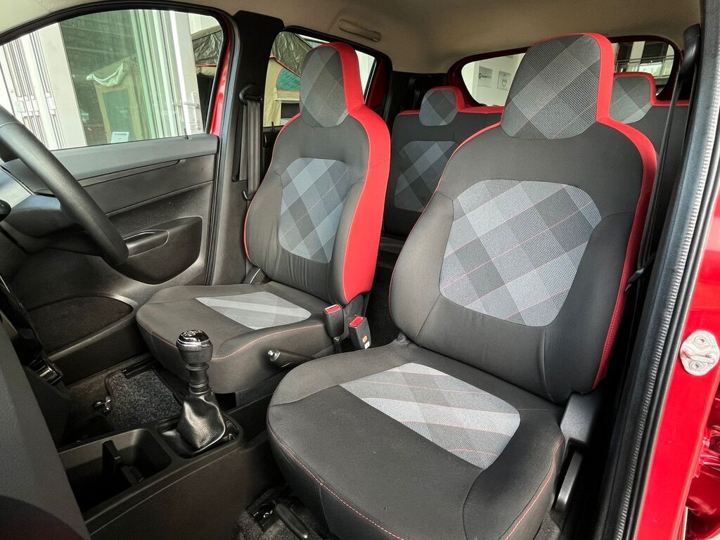 RENAULT KWID KWID 1.0 DYNAMIQUE / ZEN 5DR