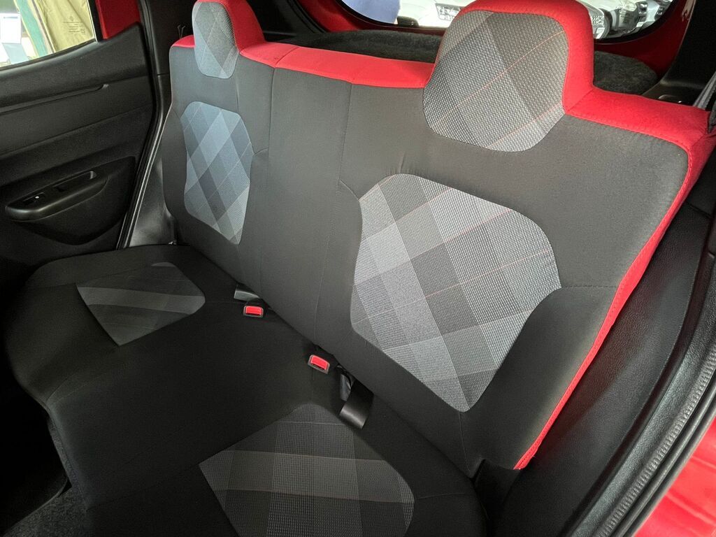 RENAULT KWID KWID 1.0 DYNAMIQUE / ZEN 5DR