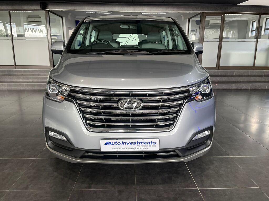 HYUNDAI H-1 H-1 2.5 CRDI A/T/ 2.5 ELITE A/T - 16
