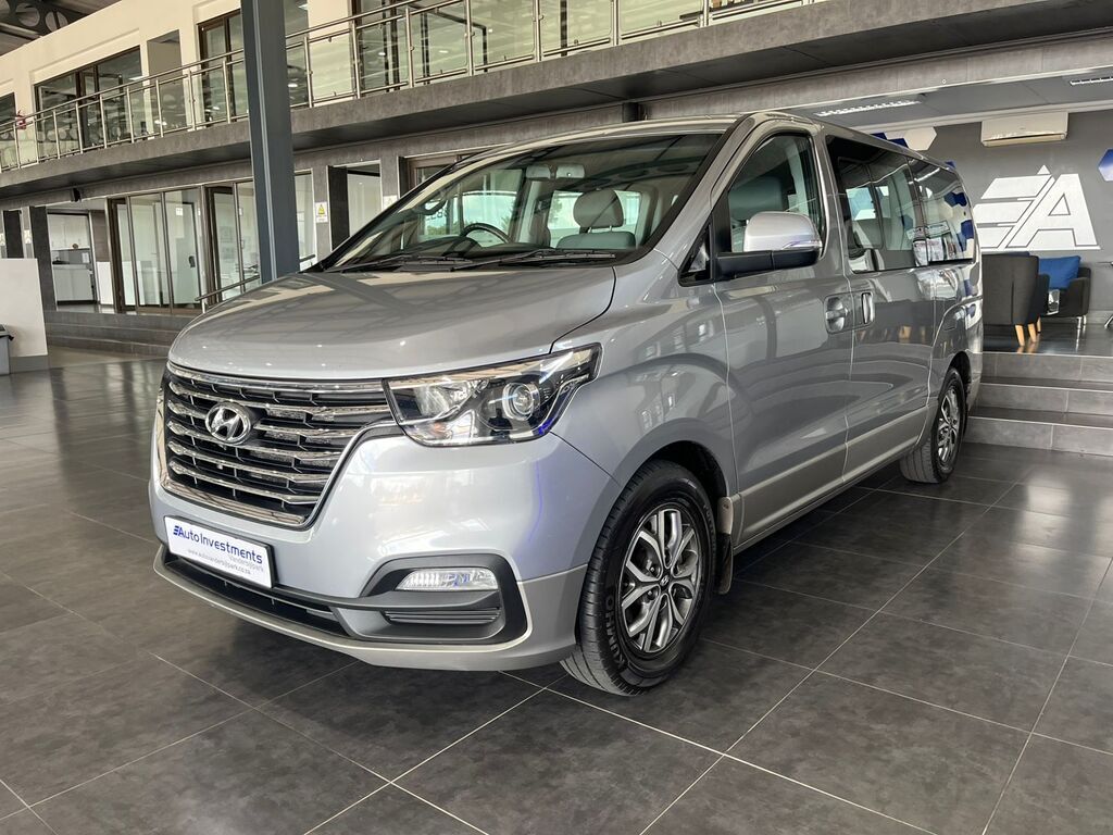 HYUNDAI H-1 H-1 2.5 CRDI A/T/ 2.5 ELITE A/T - 3
