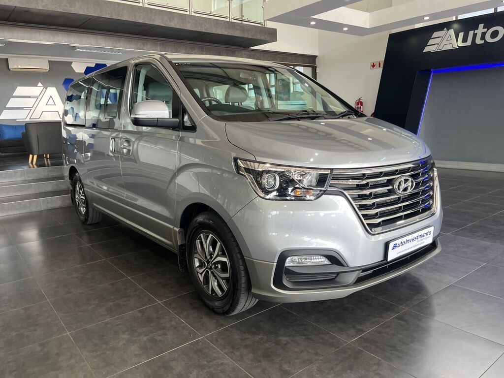 HYUNDAI H-1 H-1 2.5 CRDI A/T/ 2.5 ELITE A/T - 4