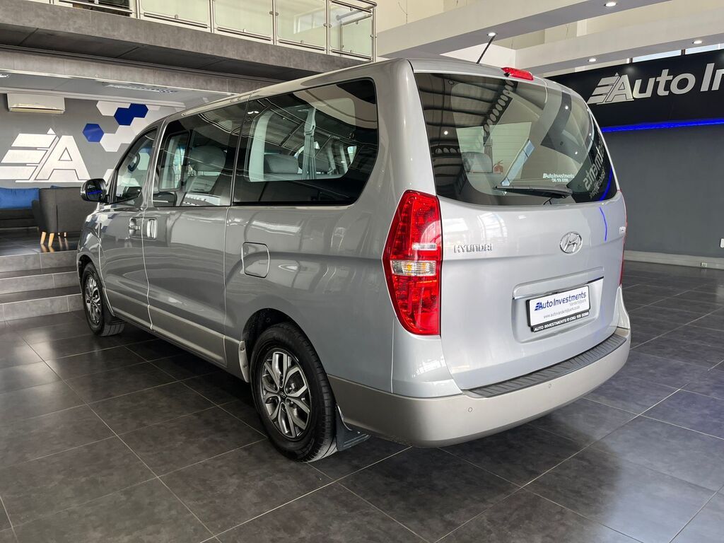 HYUNDAI H-1 H-1 2.5 CRDI A/T/ 2.5 ELITE A/T - 6