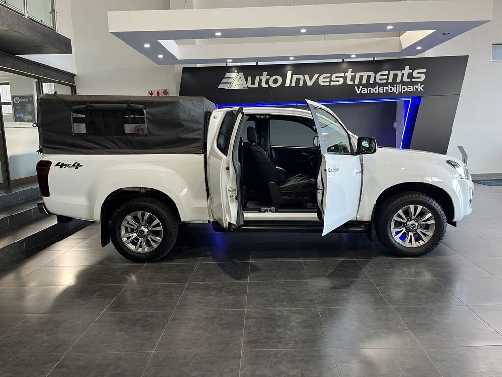 ISUZU D-MAX D-MAX 300 LX 4X4 E/CAB P/U