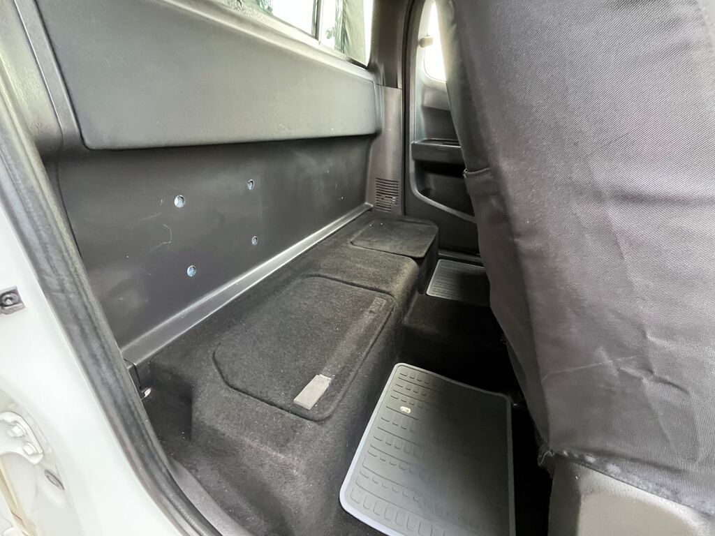 ISUZU D-MAX D-MAX 300 LX 4X4 E/CAB P/U