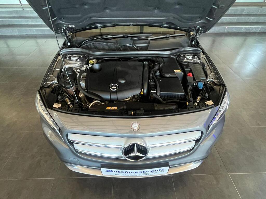 MERCEDES-BENZ GLA GLA 200 CDI A/T - 7