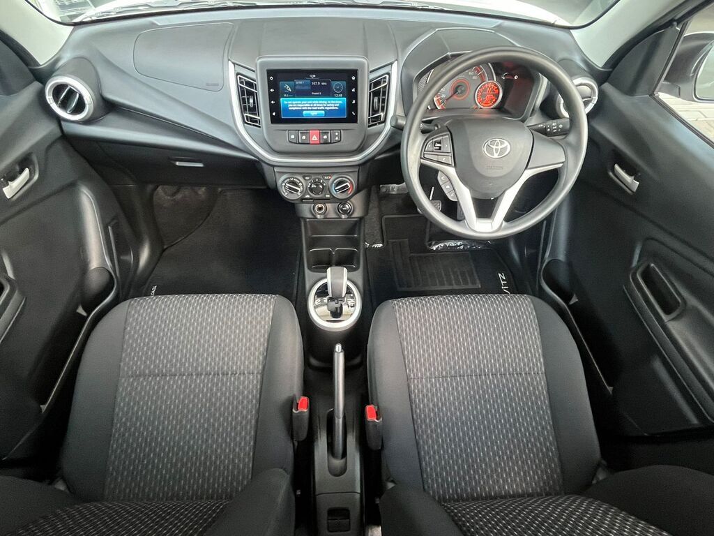 TOYOTA VITZ VITZ 1.0 XR AMT - 6