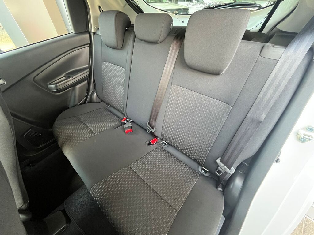 TOYOTA VITZ VITZ 1.0 XR AMT - 9