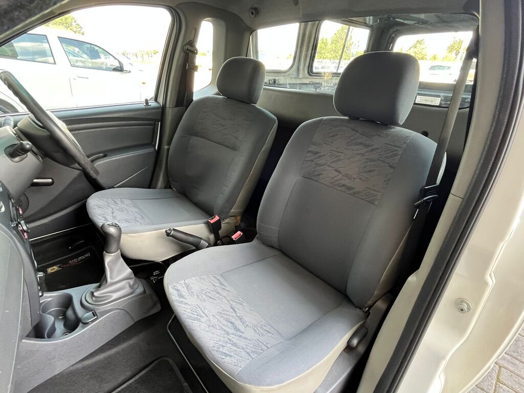 NISSAN NP200 NP200 1.5 DCi  A/C SAFETY PACK P/U S/C - 9