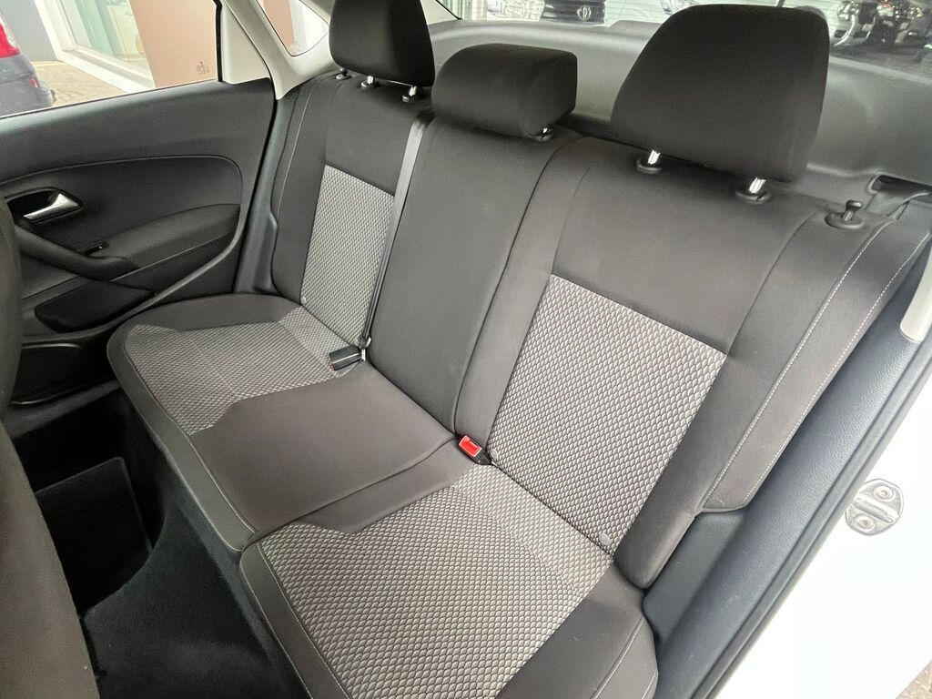 VOLKSWAGEN POLO CLASSIC POLO GP 1.4 COMFORTLINE