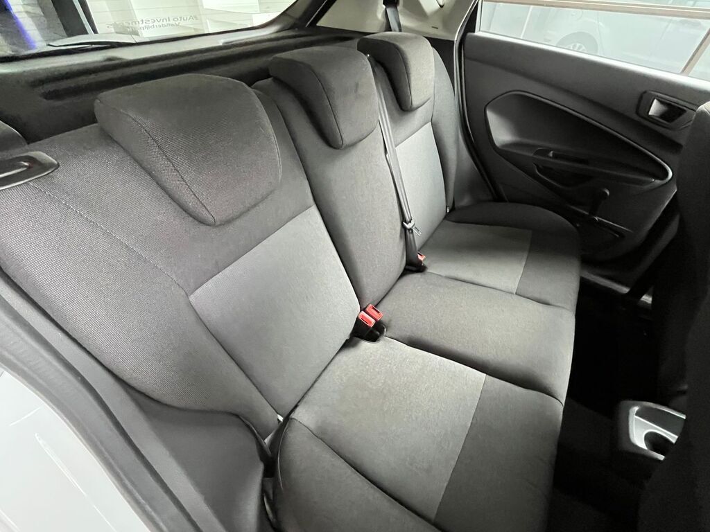 FORD FIESTA FIESTA 1.4 AMBIENTE 5 Dr - 10
