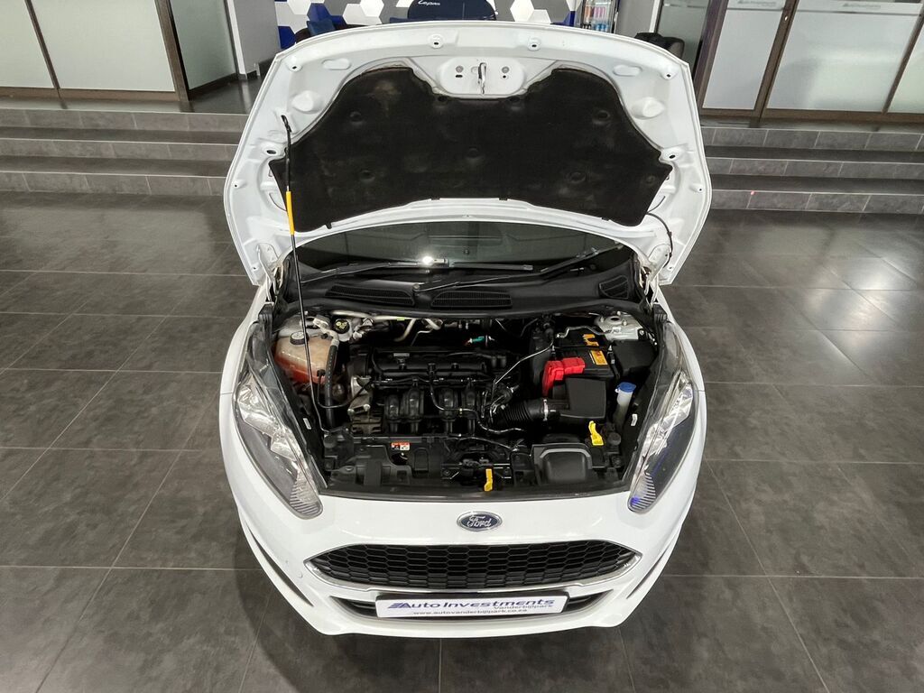 FORD FIESTA FIESTA 1.4 AMBIENTE 5 Dr - 16