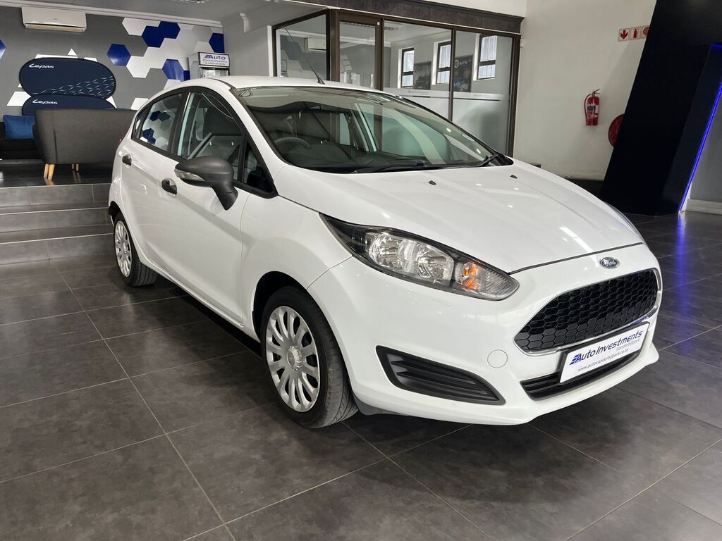 FORD FIESTA FIESTA 1.4 AMBIENTE 5 Dr - 3