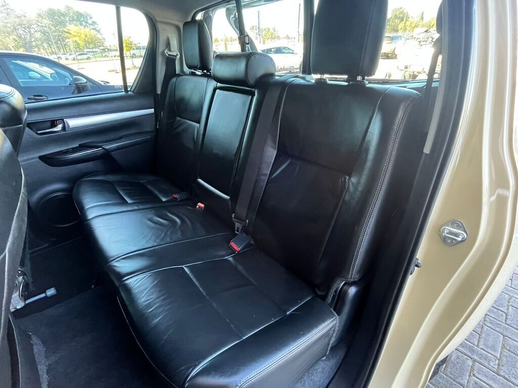 TOYOTA HILUX HILUX 2.8 GD-6 RB RAIDER A/T P/U D/C - 9