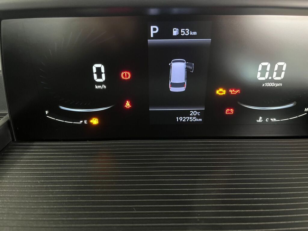 HYUNDAI STARIA STARIA 2.2D EXECUTIVE A/T - 14