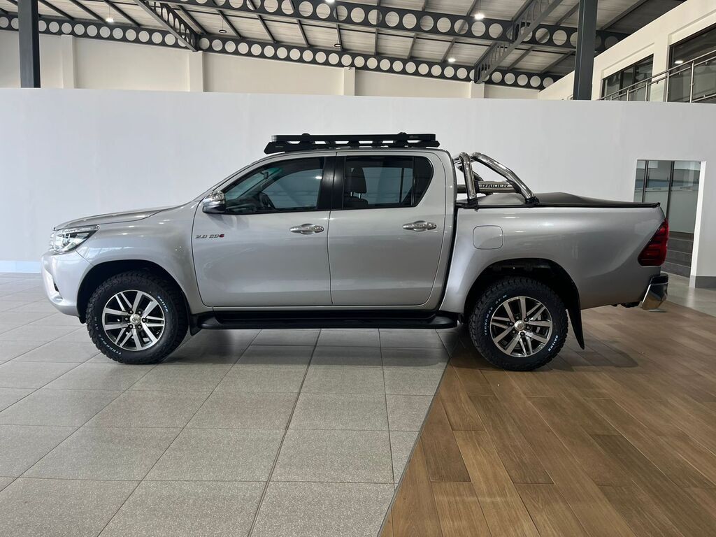 TOYOTA HILUX HILUX 2.8 GD-6 RAIDER 4X4 A/T P/U D/C - 16