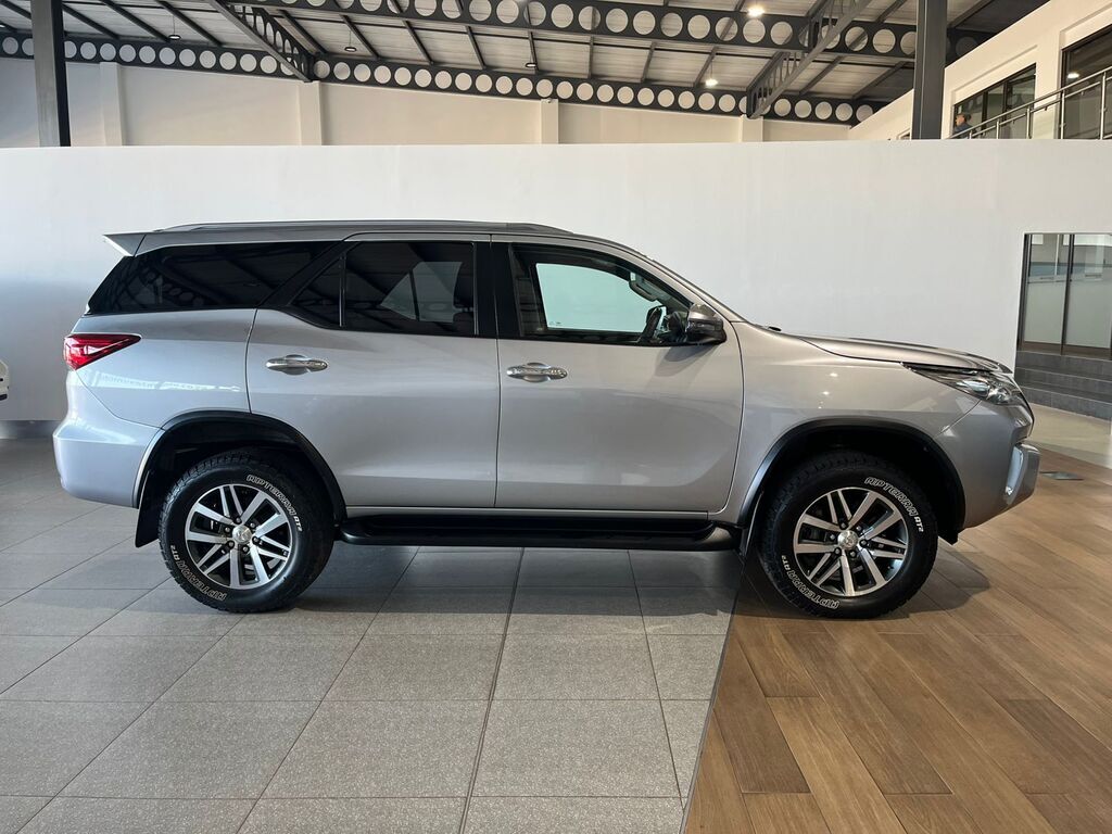 TOYOTA FORTUNER FORTUNER 2.8GD-6 R/B A/T - 20