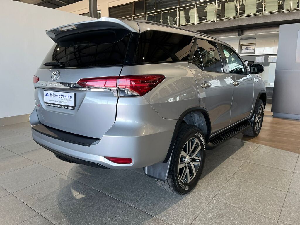 TOYOTA FORTUNER FORTUNER 2.8GD-6 R/B A/T - 4
