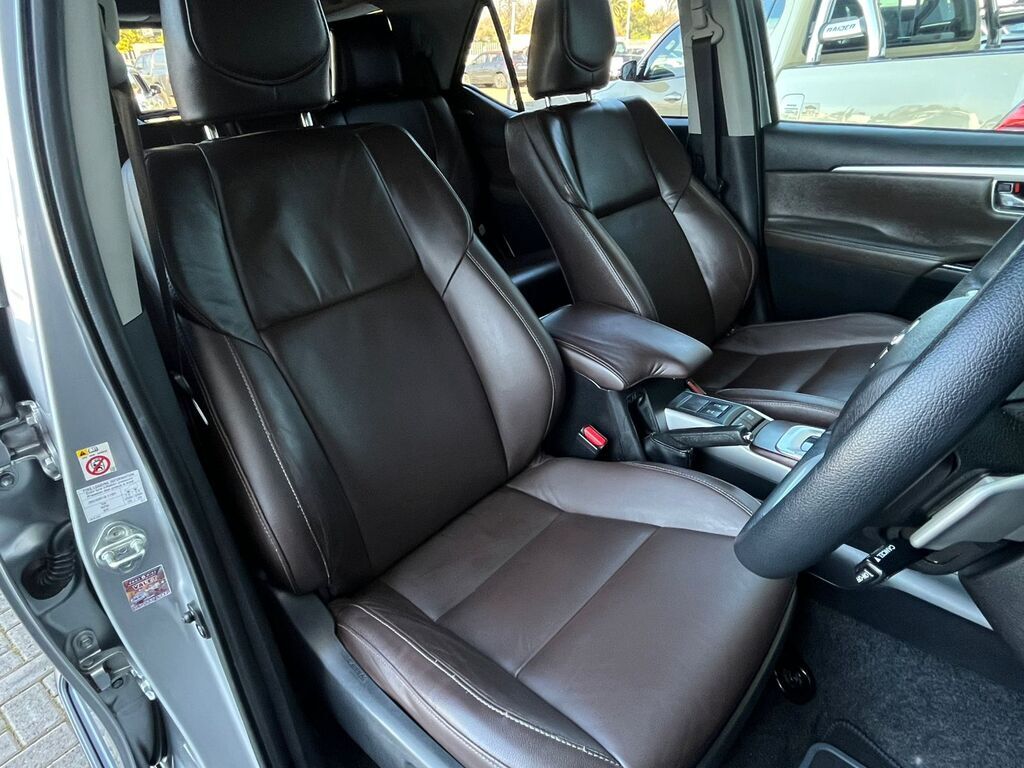 TOYOTA FORTUNER FORTUNER 2.8GD-6 R/B A/T - 7