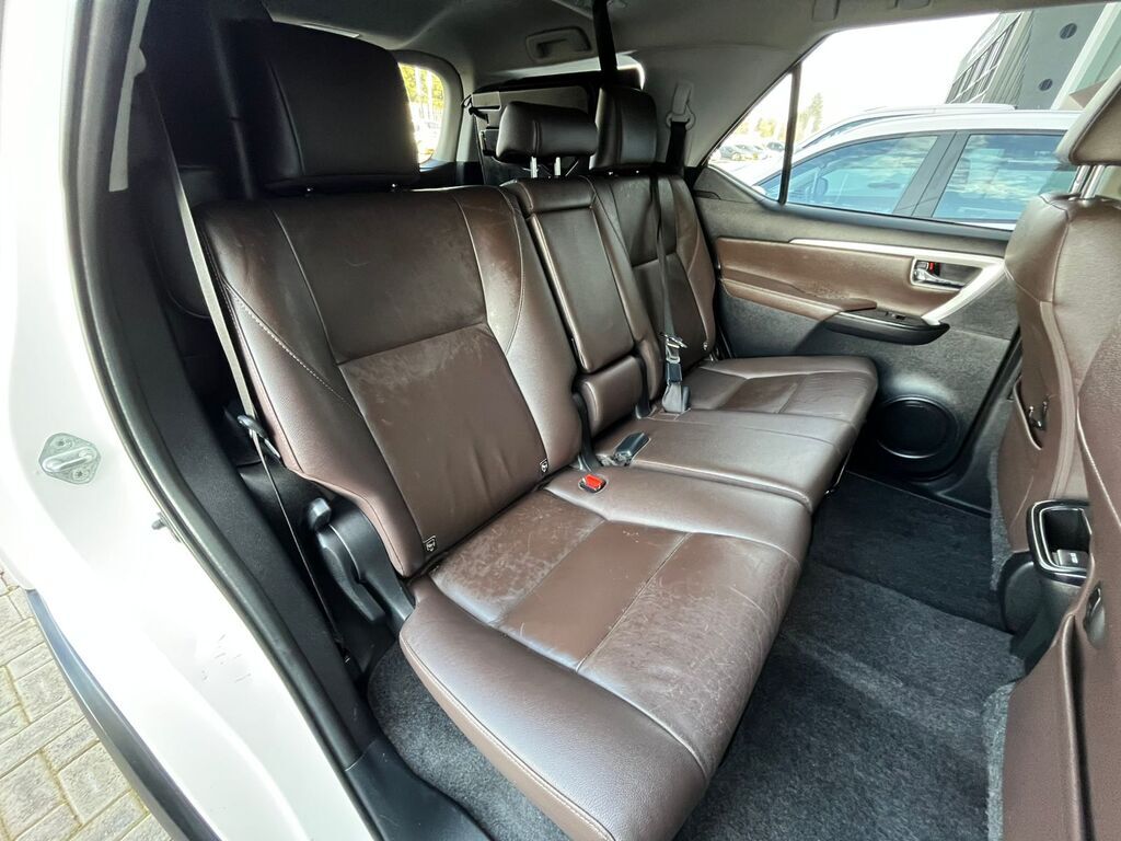 TOYOTA FORTUNER FORTUNER 2.4GD-6 R/B A/T - 10
