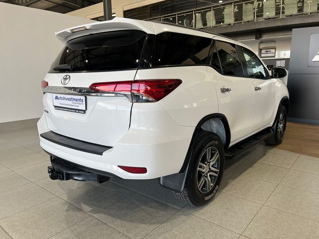 TOYOTA FORTUNER FORTUNER 2.4GD-6 R/B A/T - 4