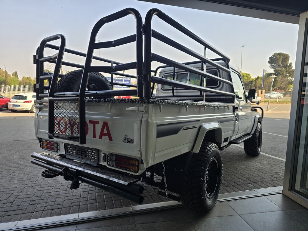TOYOTA LAND CRUISER PICK UP LAND CRUISER 4.2 DIESEL P/U S/C - 5