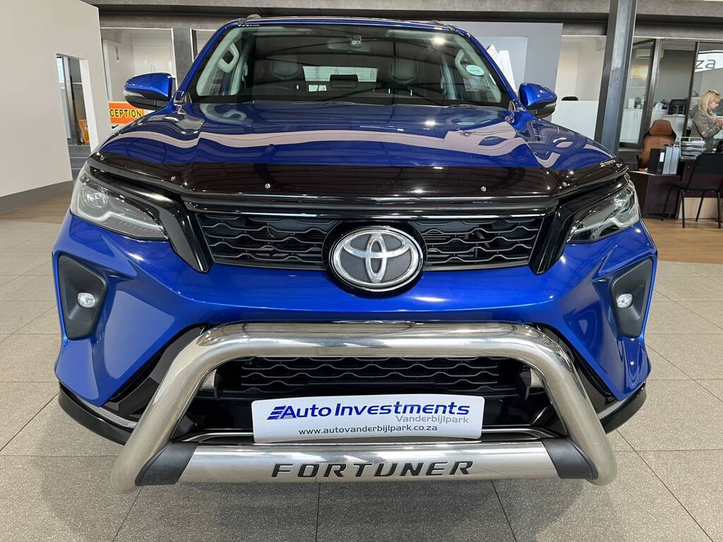 TOYOTA FORTUNER FORTUNER 2.4GD-6 4X4 A/T - 15