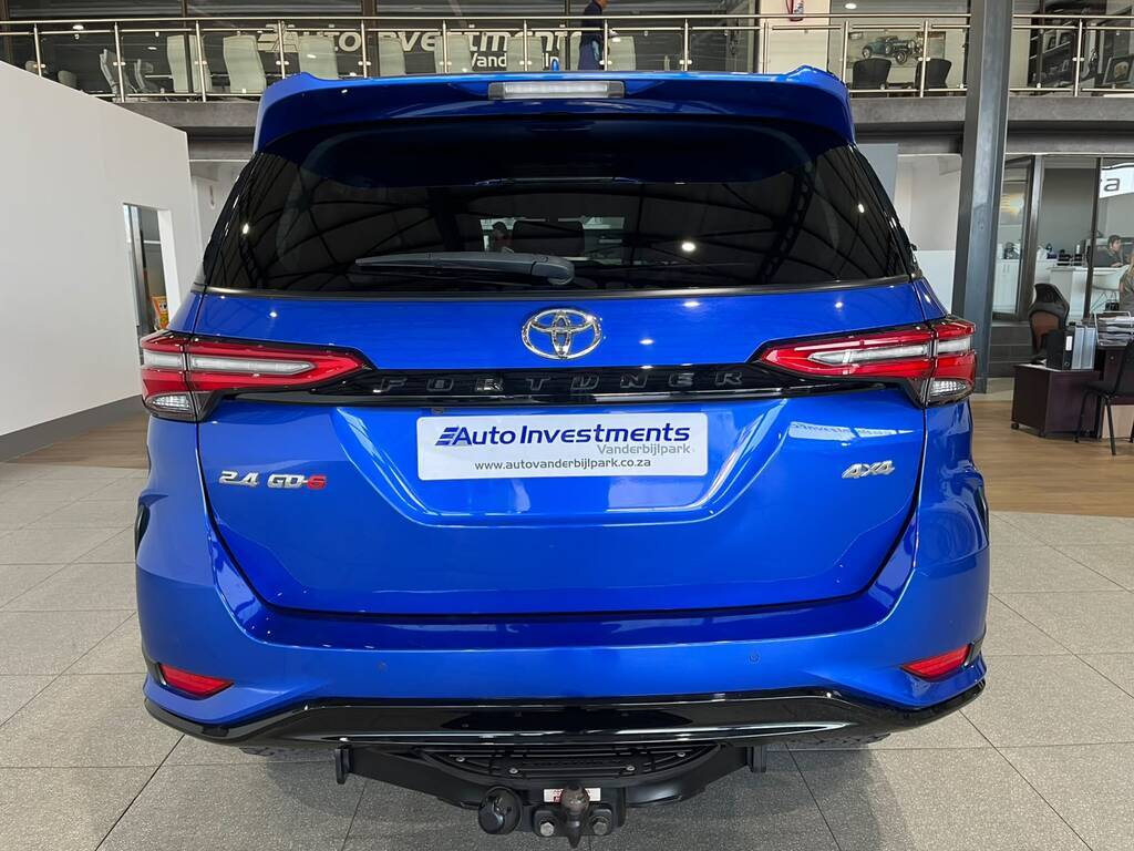 TOYOTA FORTUNER FORTUNER 2.4GD-6 4X4 A/T - 17
