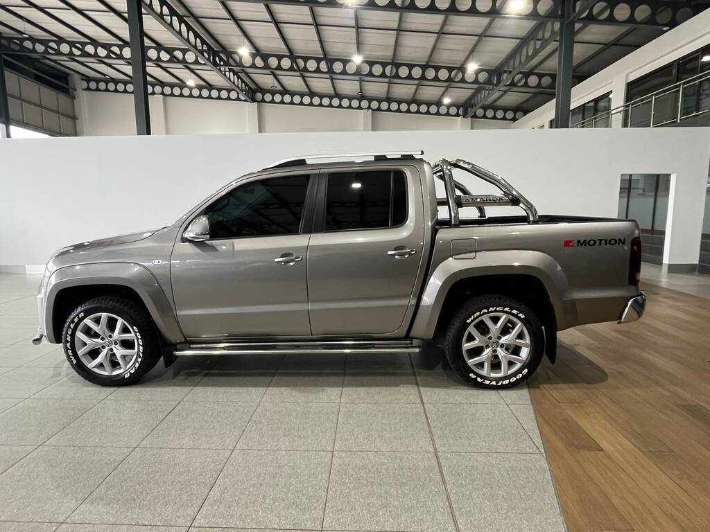 VOLKSWAGEN AMAROK AMAROK 3.0TDi H-LINE 190KW 4MOT A/T D/C P/U - 18
