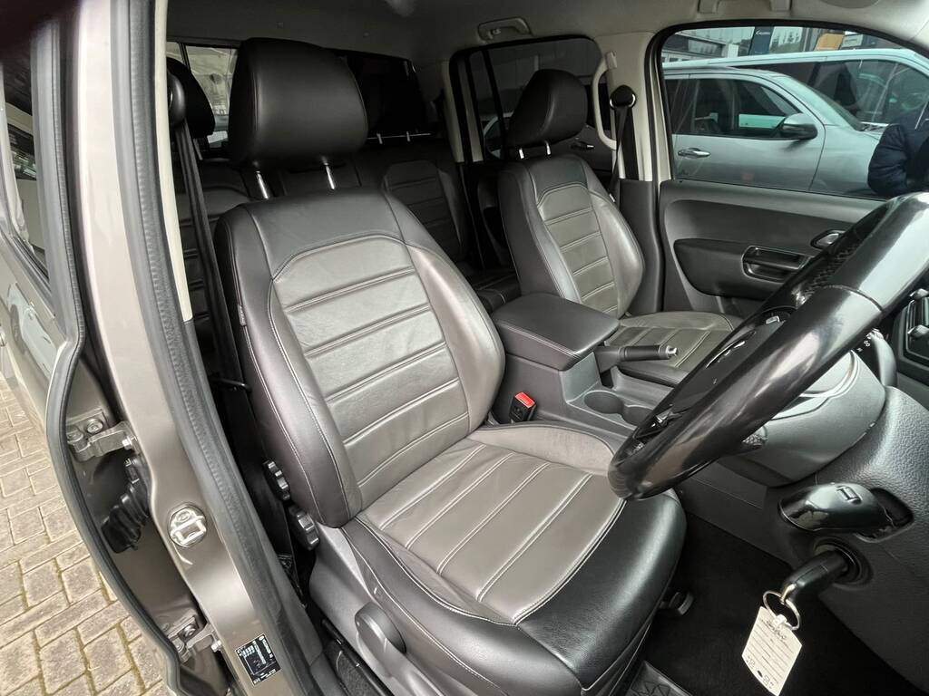VOLKSWAGEN AMAROK AMAROK 3.0TDi H-LINE 190KW 4MOT A/T D/C P/U - 7