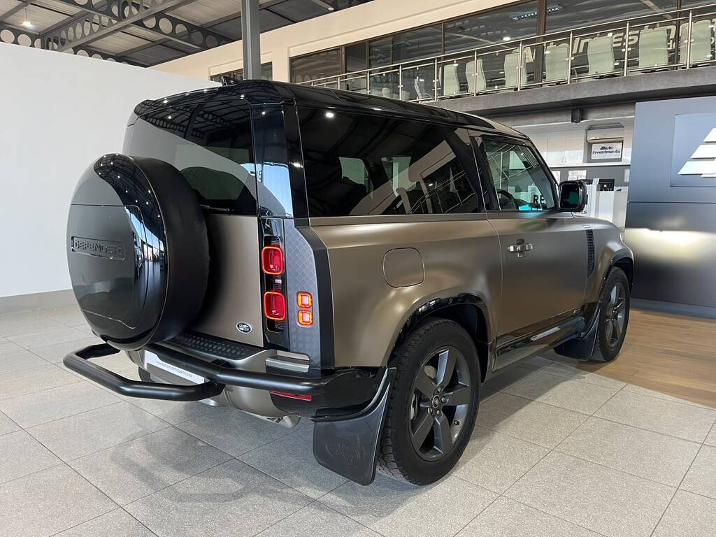 LAND ROVER DEFENDER DEFENDER 90 D240 SE X-DYNAMIC (177KW) - 4