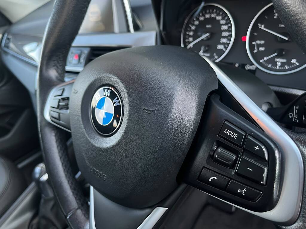 BMW X1 X1 sDRIVE20d (F48) - 11