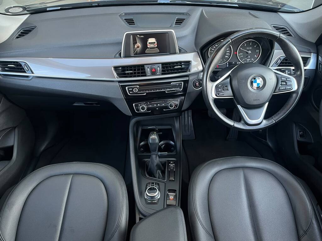BMW X1 X1 sDRIVE20d (F48) - 6