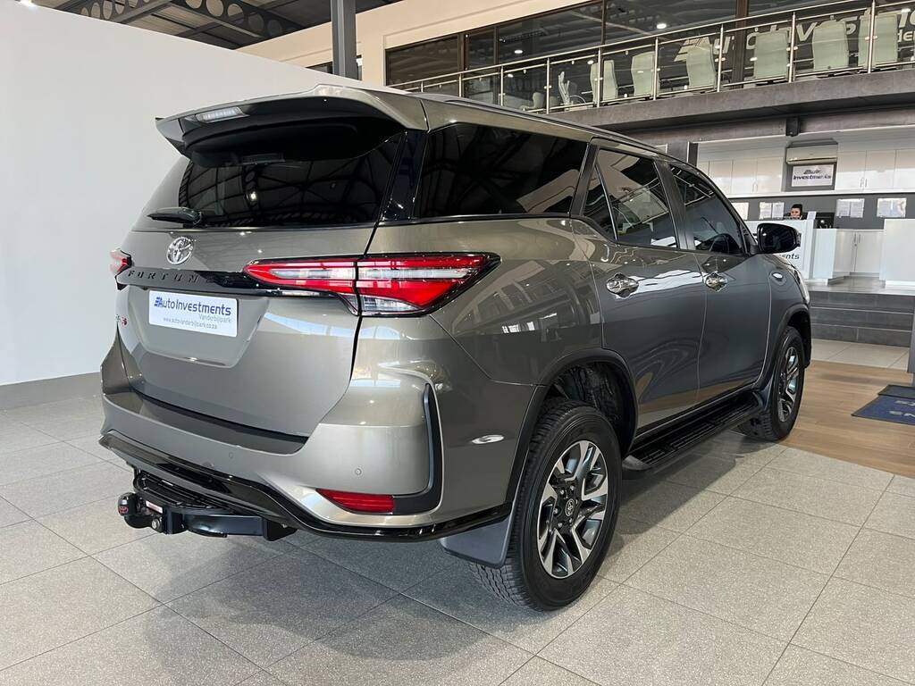 TOYOTA FORTUNER FORTUNER 2.4GD-6 R/B A/T - 4