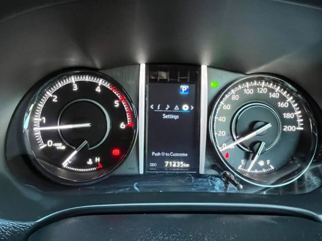 TOYOTA FORTUNER FORTUNER 2.8GD-6 R/B A/T - 14