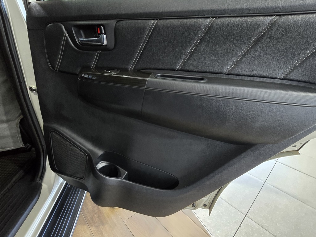 TOYOTA FORTUNER FORTUNER 3.0D-4D R/B A/T - 17