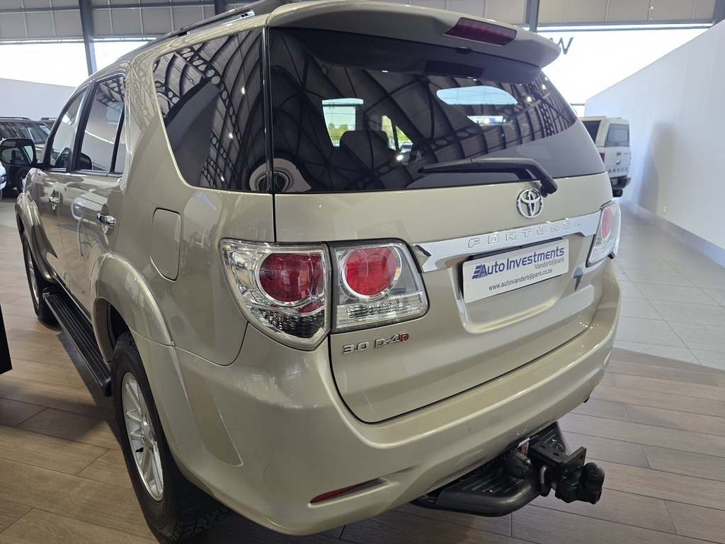 TOYOTA FORTUNER FORTUNER 3.0D-4D R/B A/T - 5