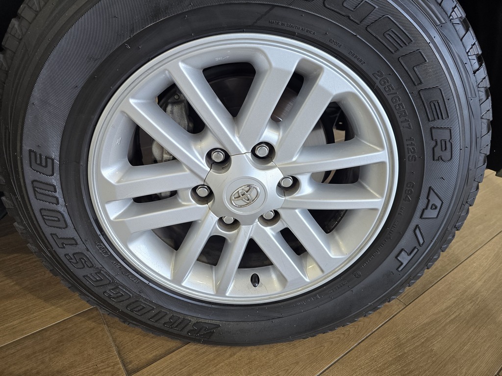 TOYOTA FORTUNER FORTUNER 3.0D-4D R/B A/T - 9