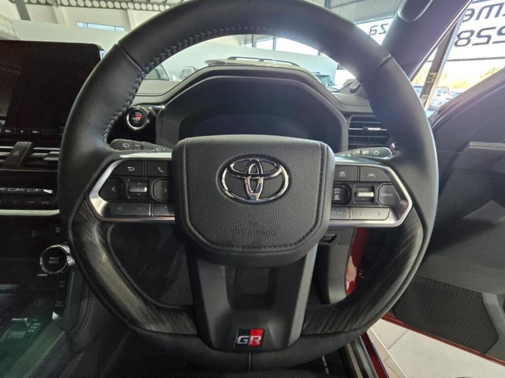 TOYOTA LAND CRUISER LANDCRUISER 300 V6 3.3D GR-S - 12