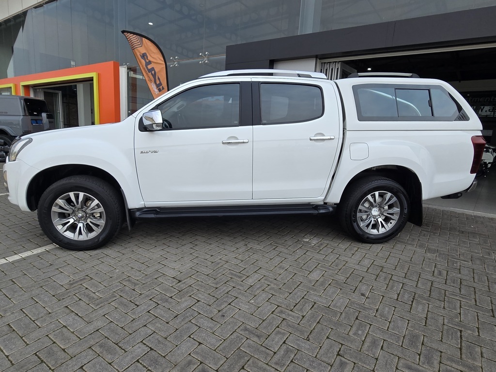 ISUZU D-MAX D-MAX 300 LX A/T D/C P/U