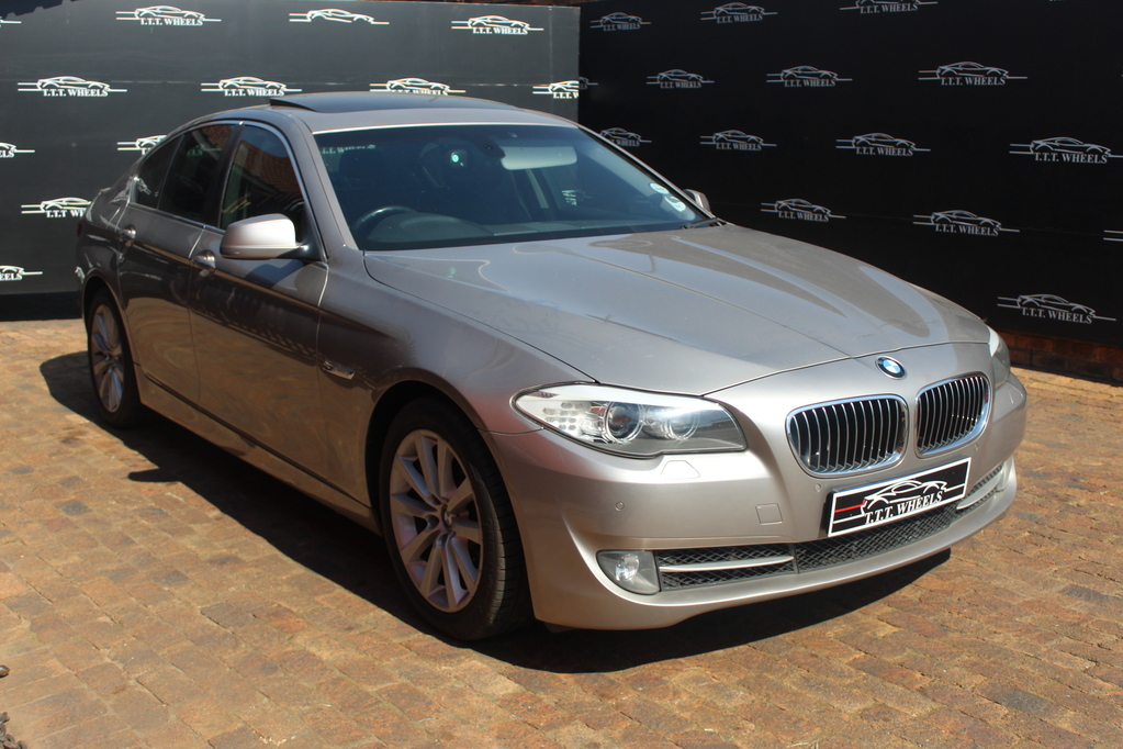 Thumbnail Image Thumbnail Image